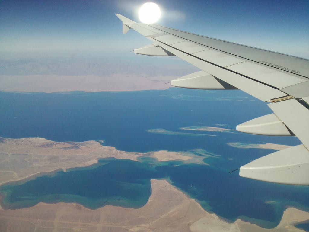 עליון עם Gulf Gulf